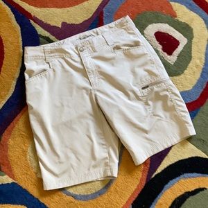 Columbia spf protection/quick dry shorts